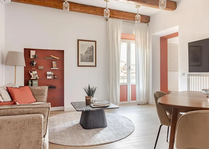 Piazza Di Spagna 2 Bedrooms And 5 Juliet Balcony Rom